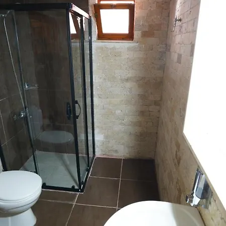 アパート Arya Suits *