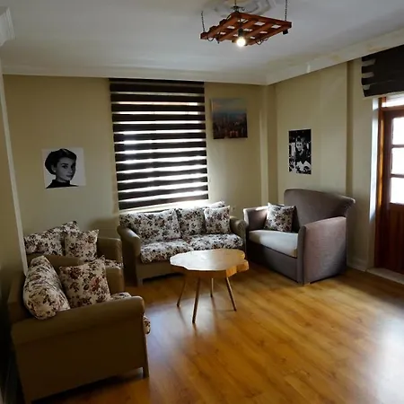 Arya Suits アパート *