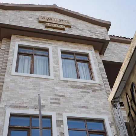 アパート Arya Suits