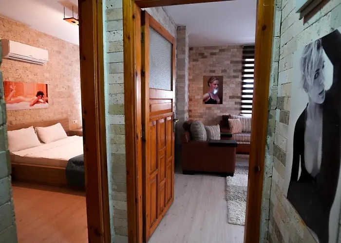 阿尔雅套房 公寓 安塔利亚