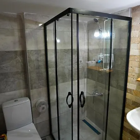 阿尔雅套房 公寓 *