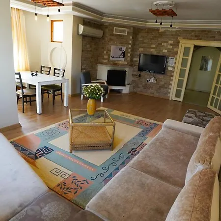 Arya Suits Apartmán Antalya